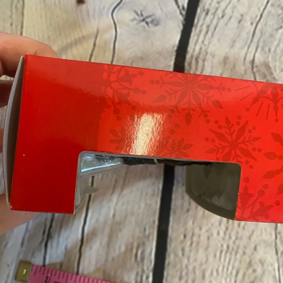 5/$20 2018 Hallmark BLACK PANTHER Marvel's Avengers Christmas Tree Ornament - Picture 9 of 9